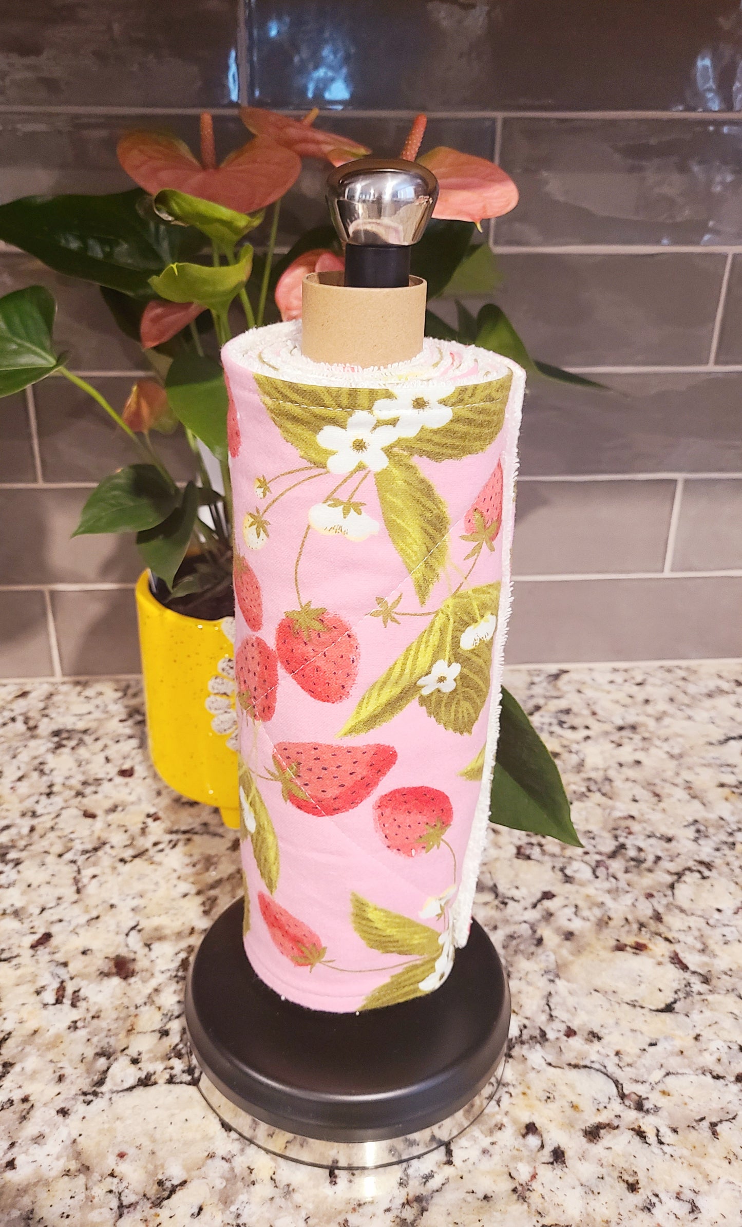 Paperless Towel: Strawberries on Pink