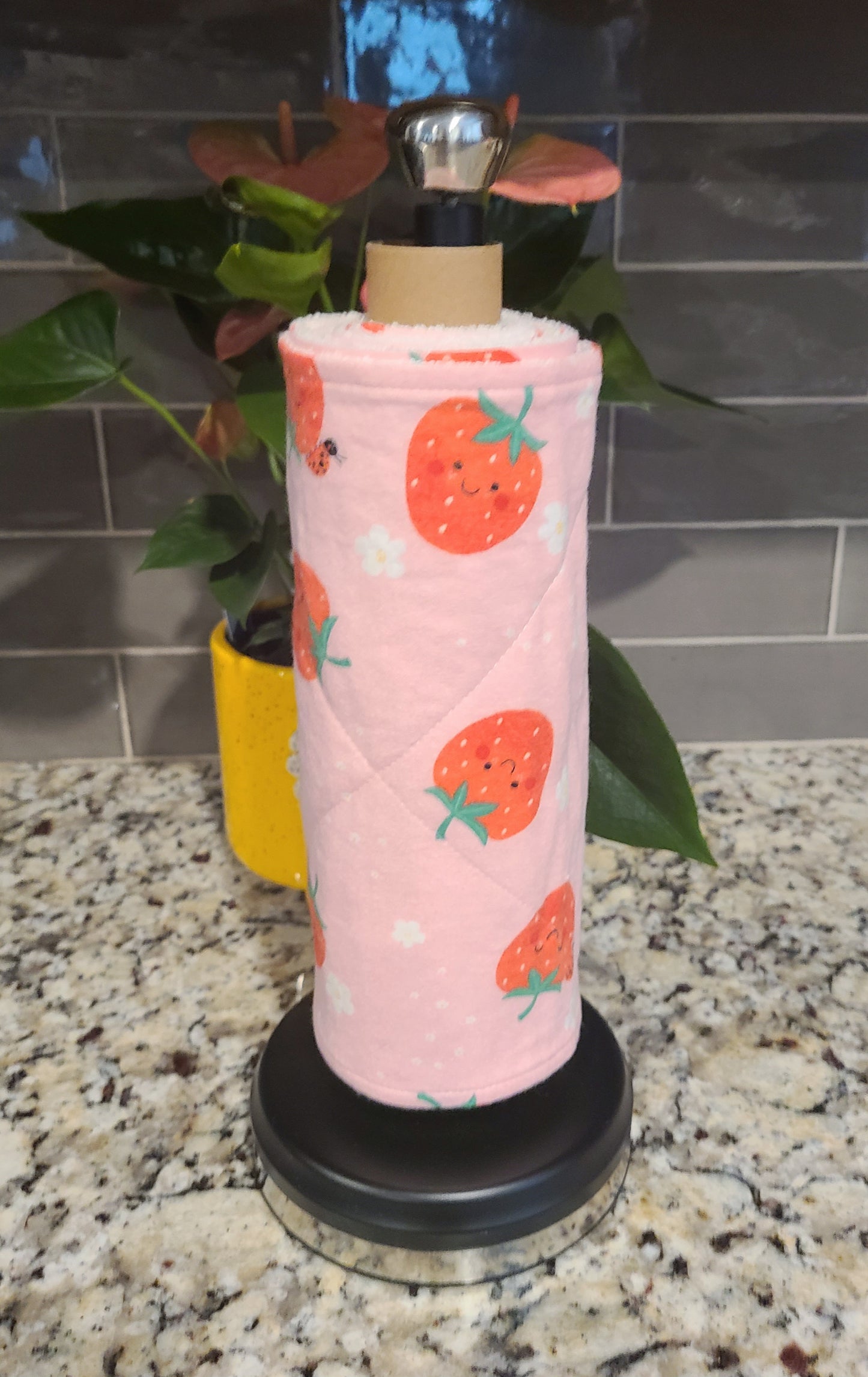 Paperless Towel: Strawberry Smiles